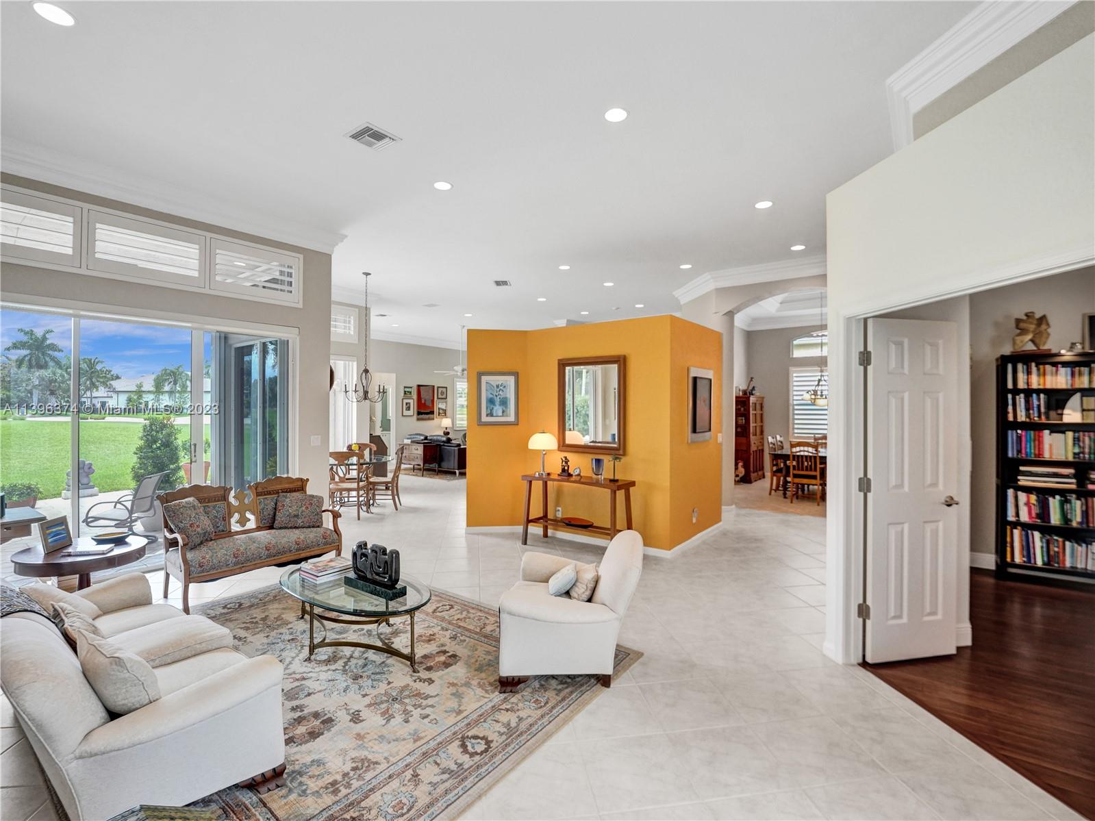 2538 Jardin Drive