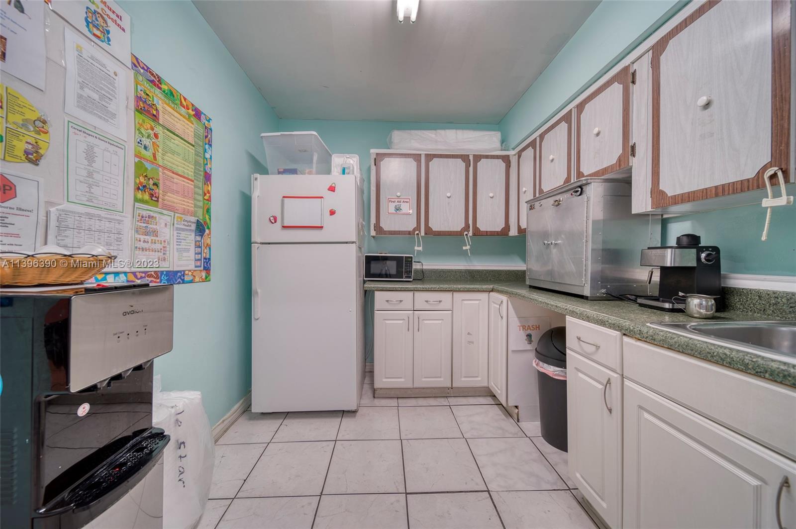 Daycare WITH REAL ESTATE For Sale in Hialeah