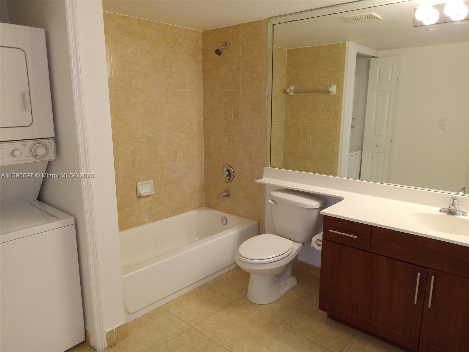 1690 SW 27th Ave Unit: 308