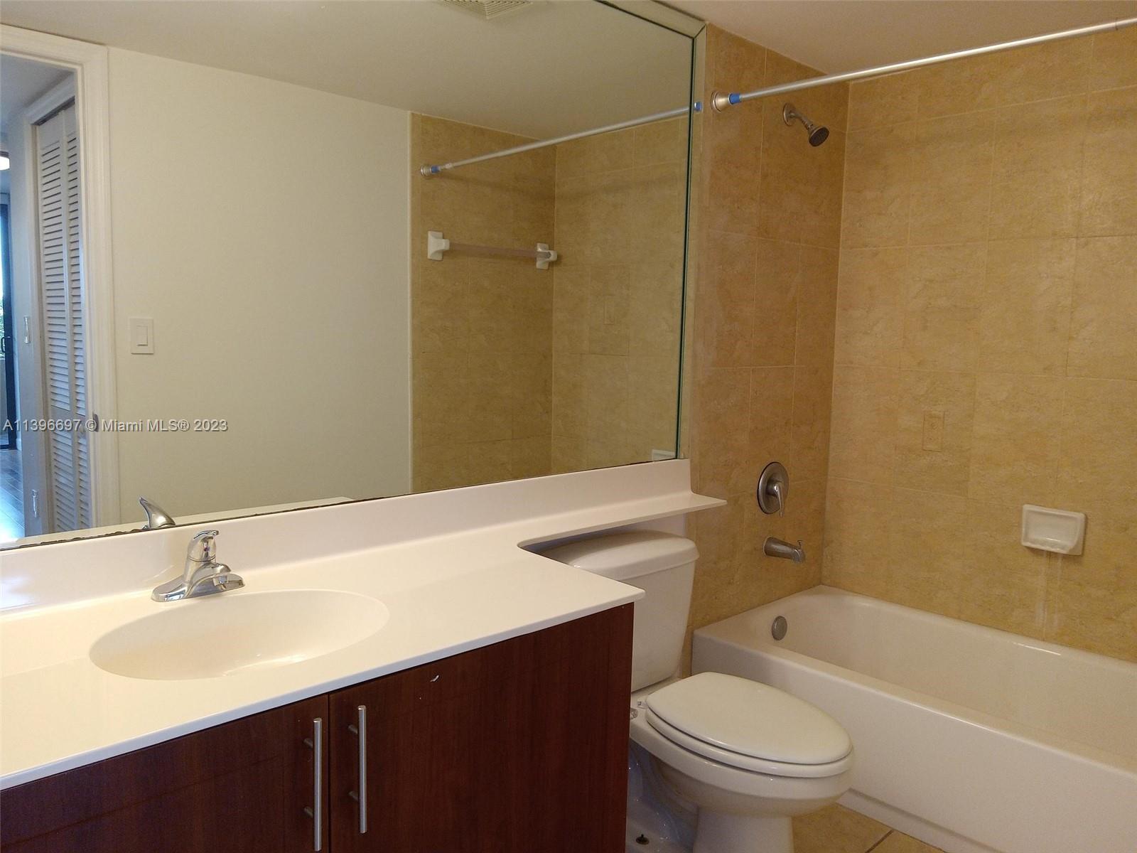 1690 SW 27th Ave Unit: 308