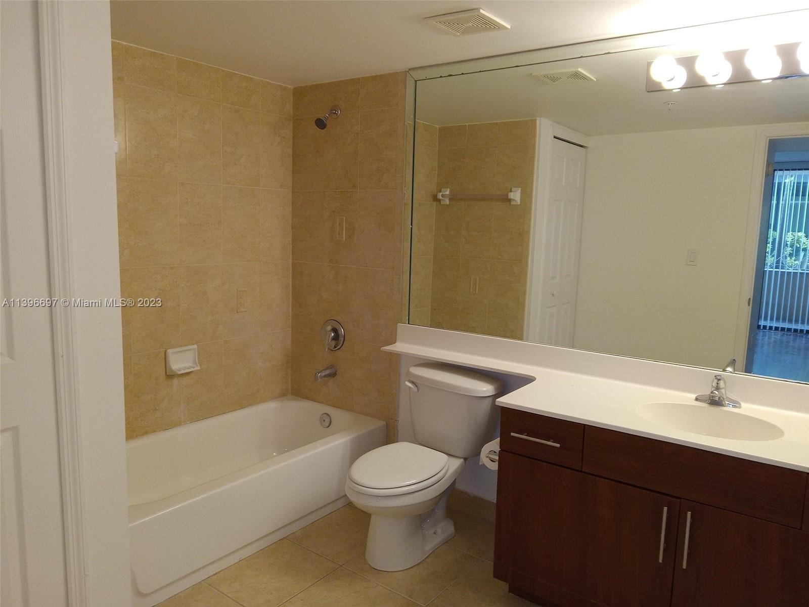 1690 SW 27th Ave Unit: 308