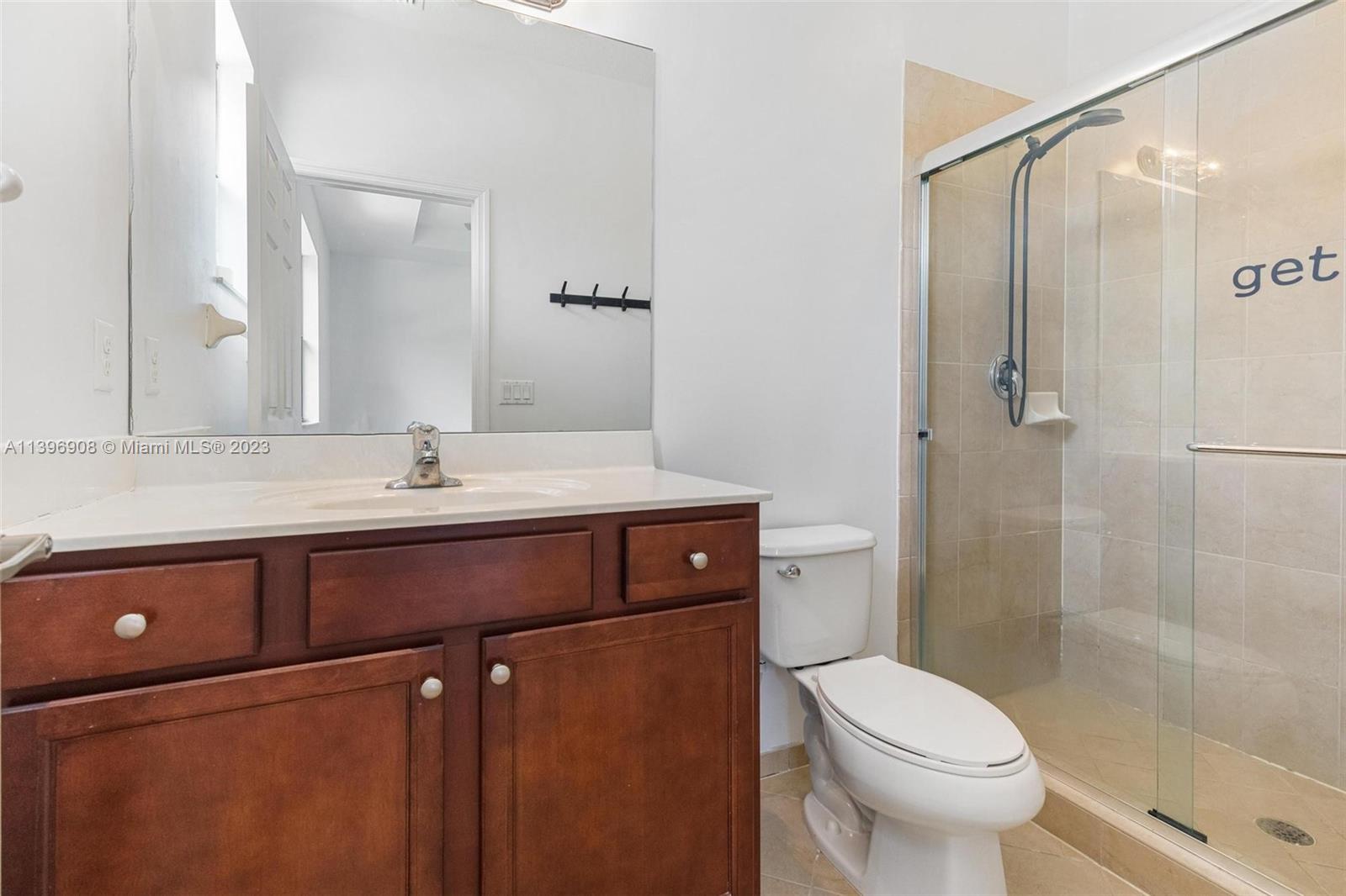 749 SE 32nd Ter Unit: 749