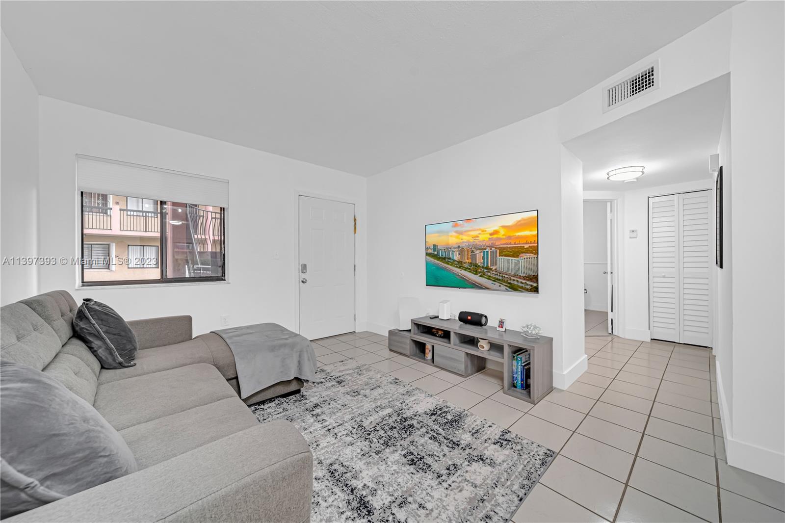 5490 W 21st Ct Unit: 113