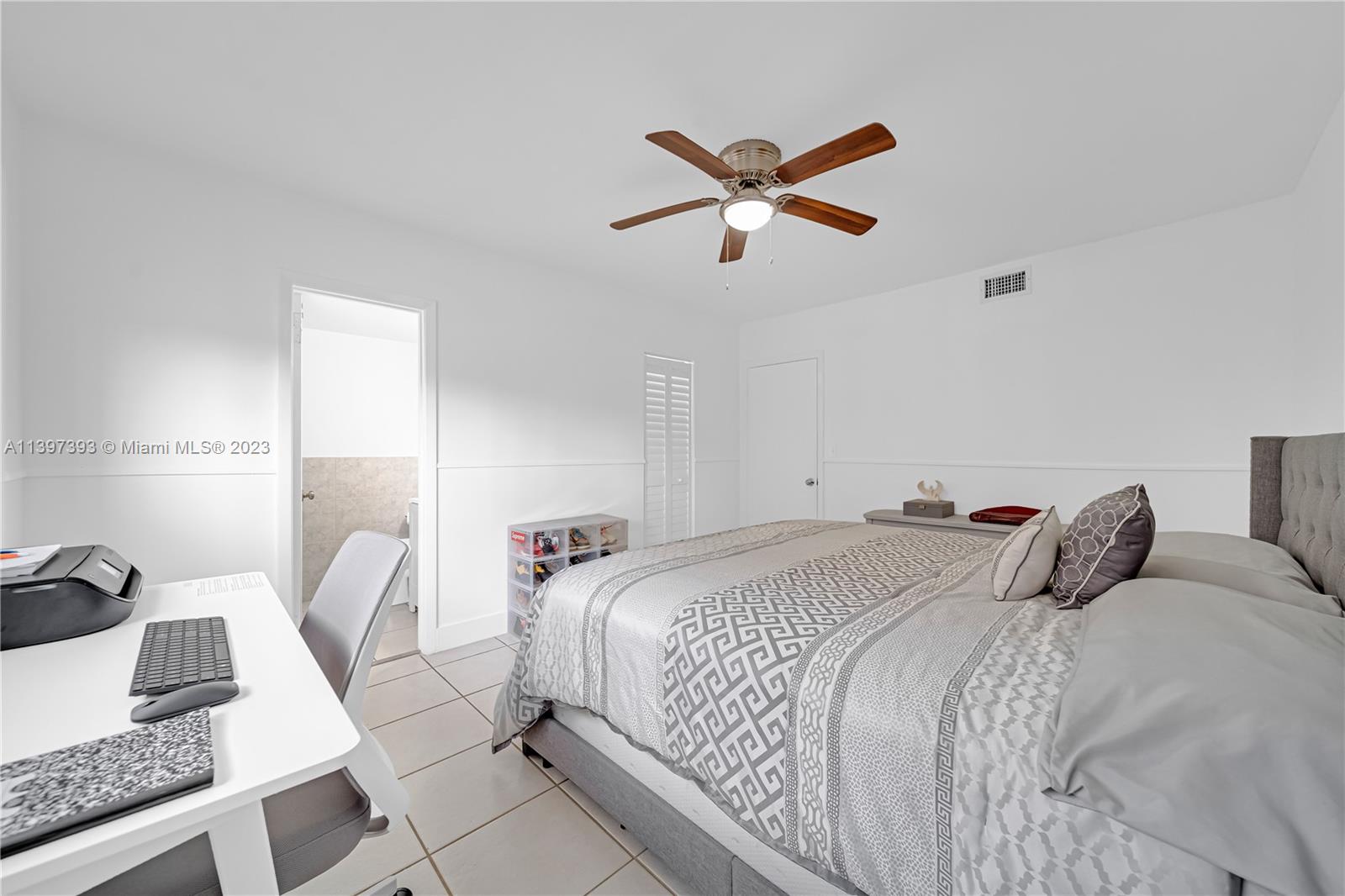5490 W 21st Ct Unit: 113