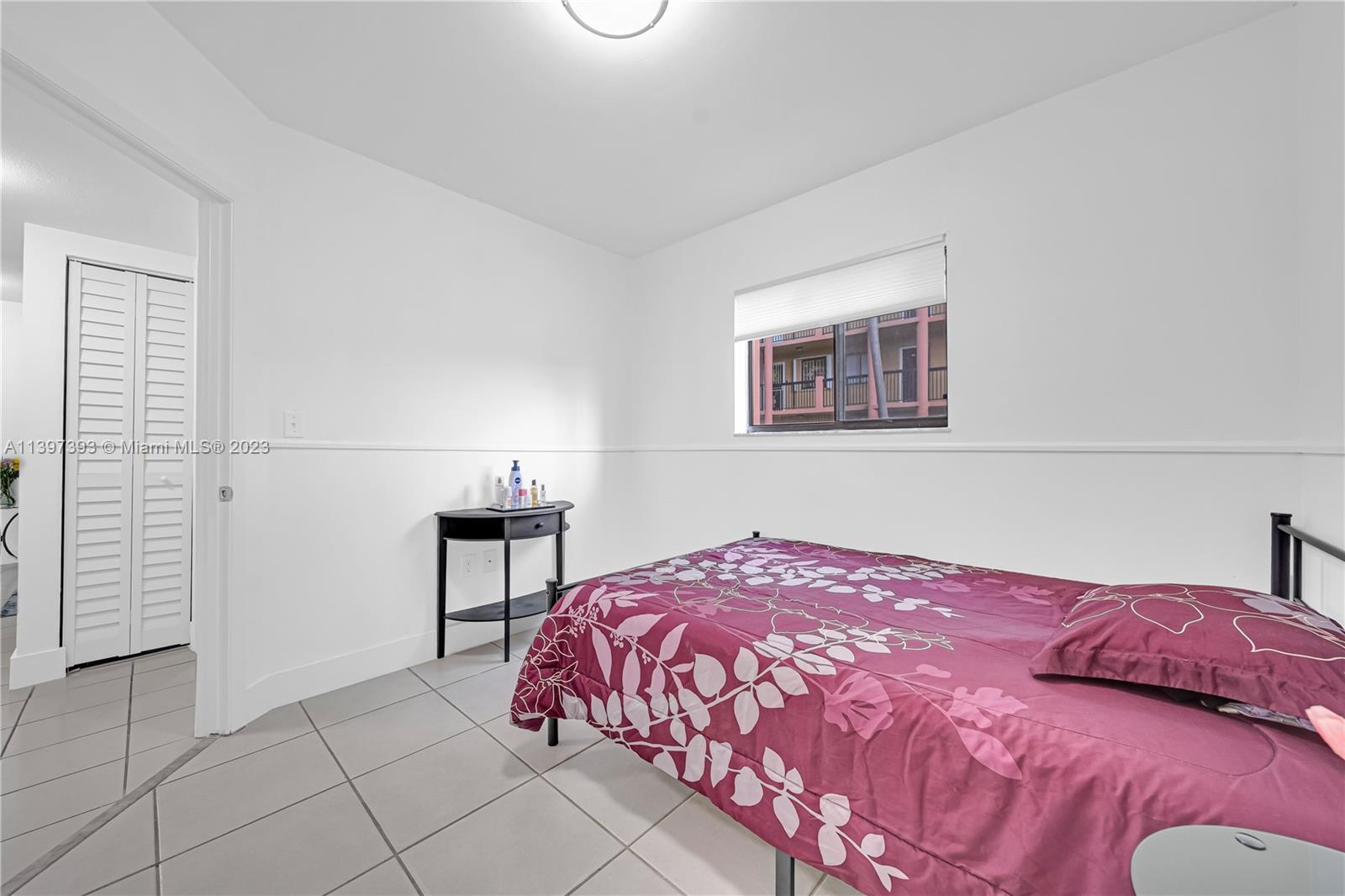 5490 W 21st Ct Unit: 113