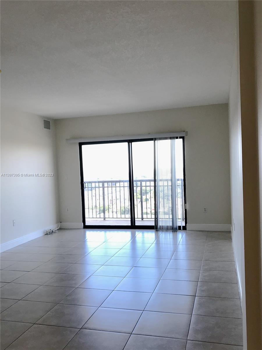 4242 NW 2nd St Unit: 1211