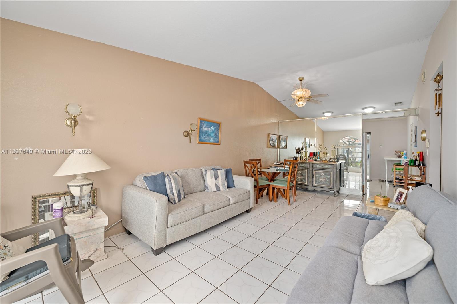 7531 NW 173rd Ln Unit: 7531