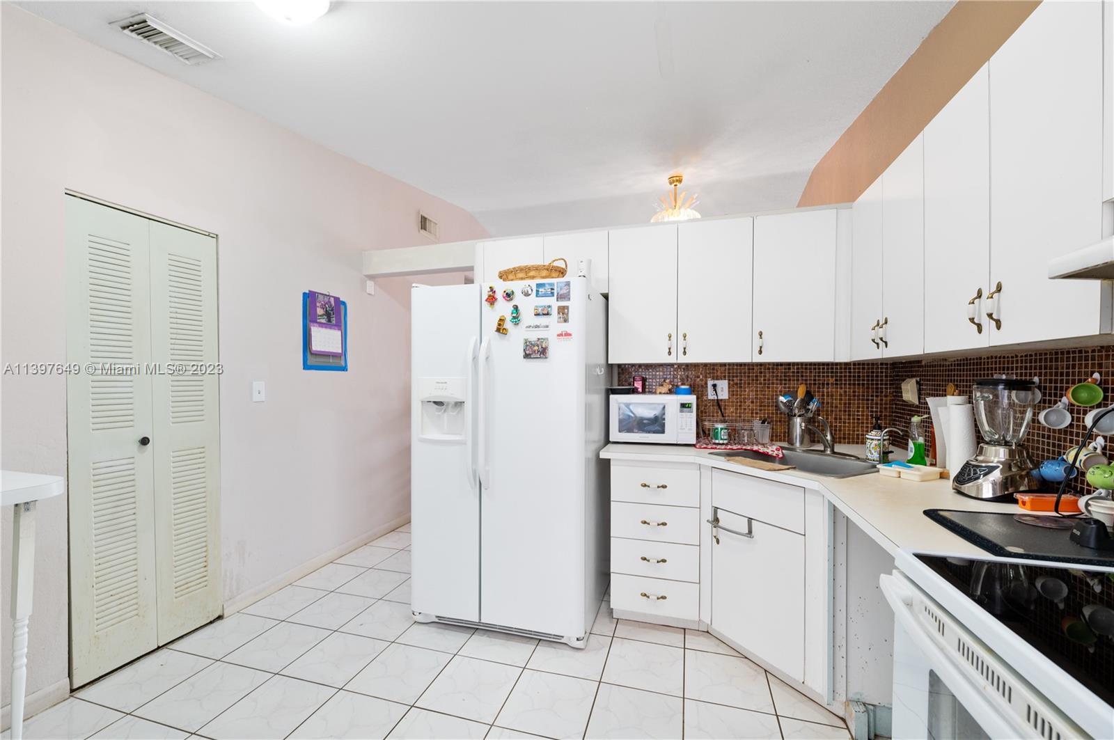 7531 NW 173rd Ln Unit: 7531