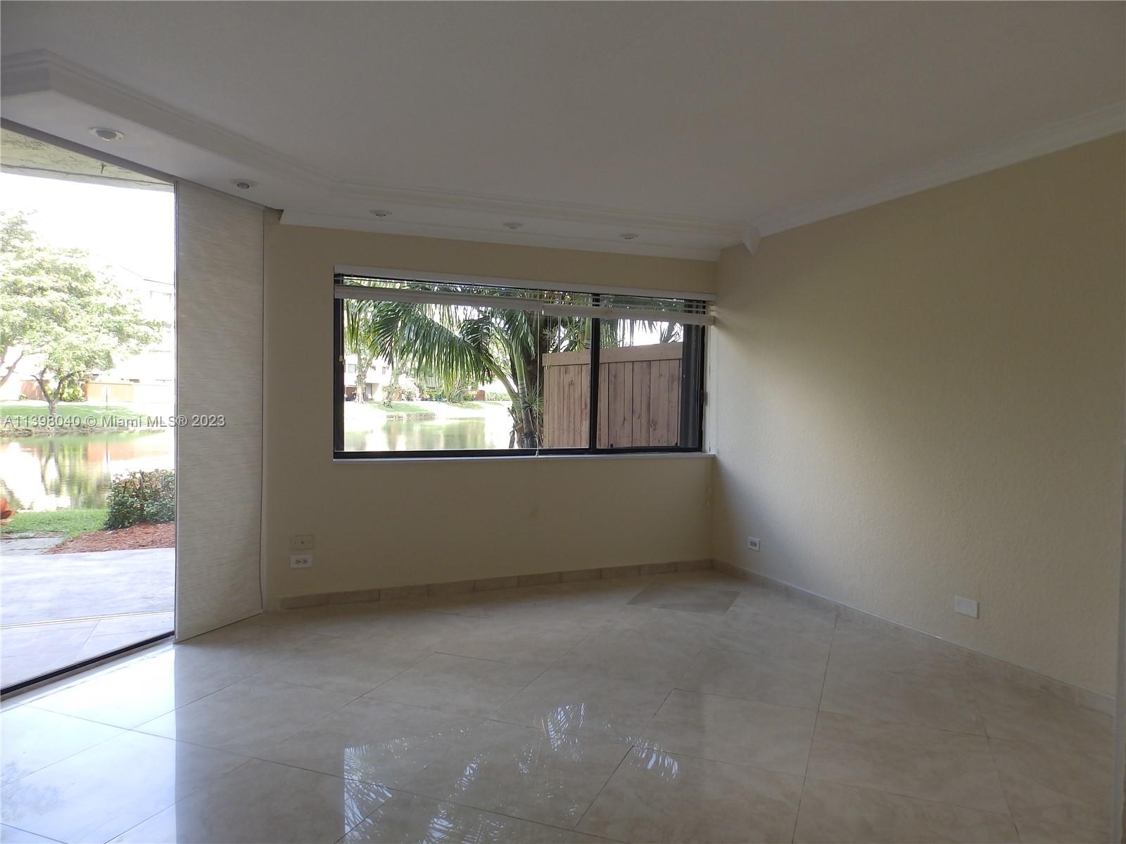 6601 SW 116th Ct Unit: 105