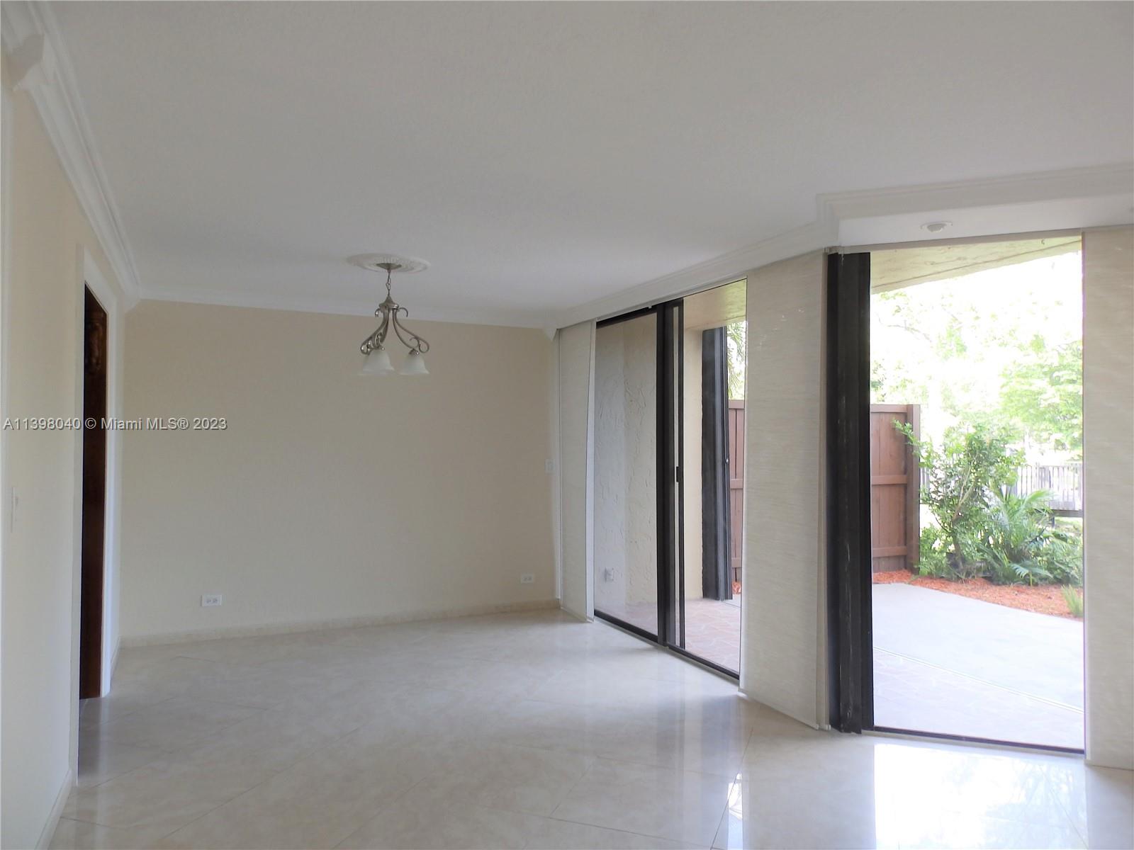 6601 SW 116th Ct Unit: 105