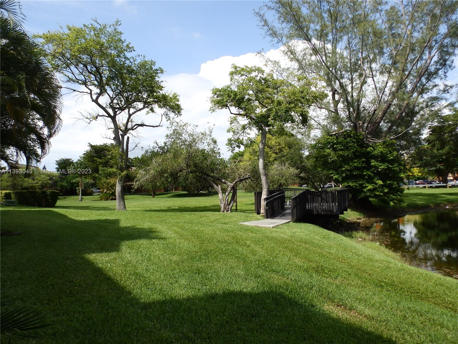 6601 SW 116th Ct Unit: 105