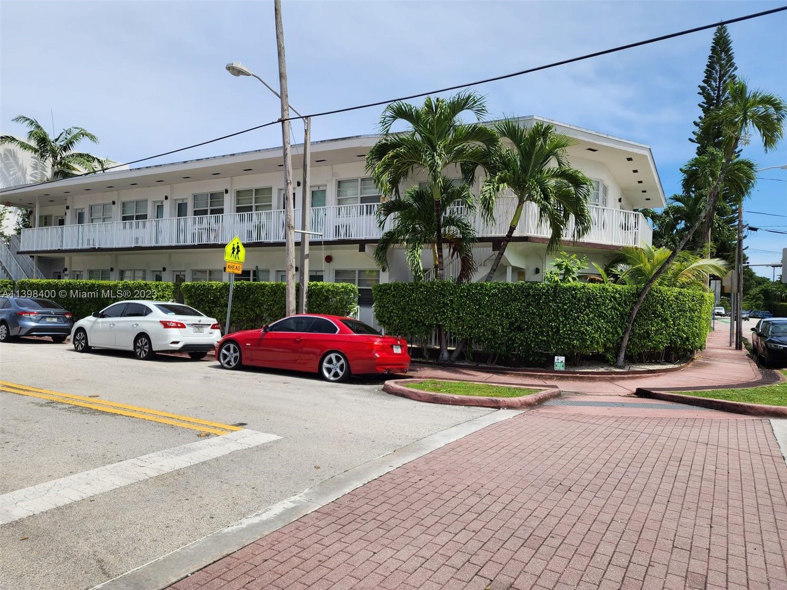 620 76th St Unit: 2