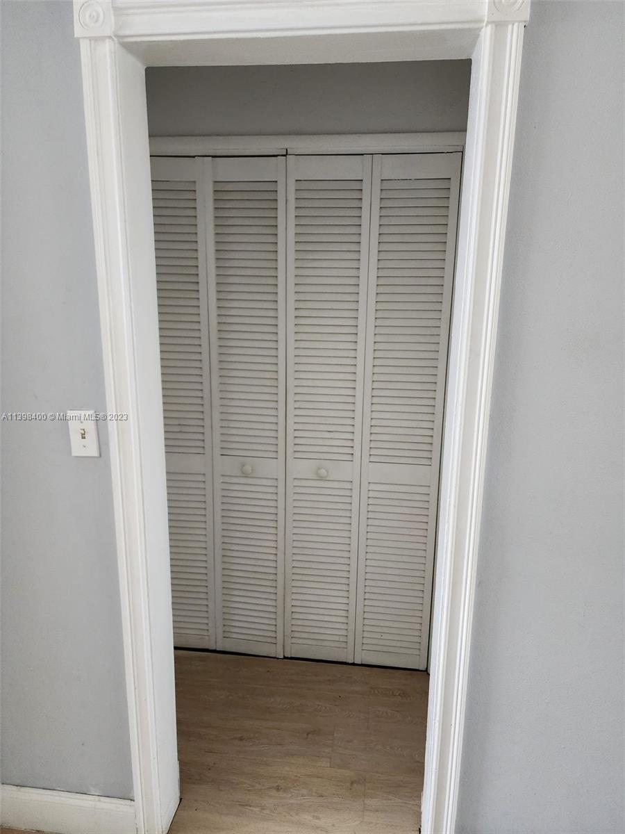 620 76th St Unit: 2