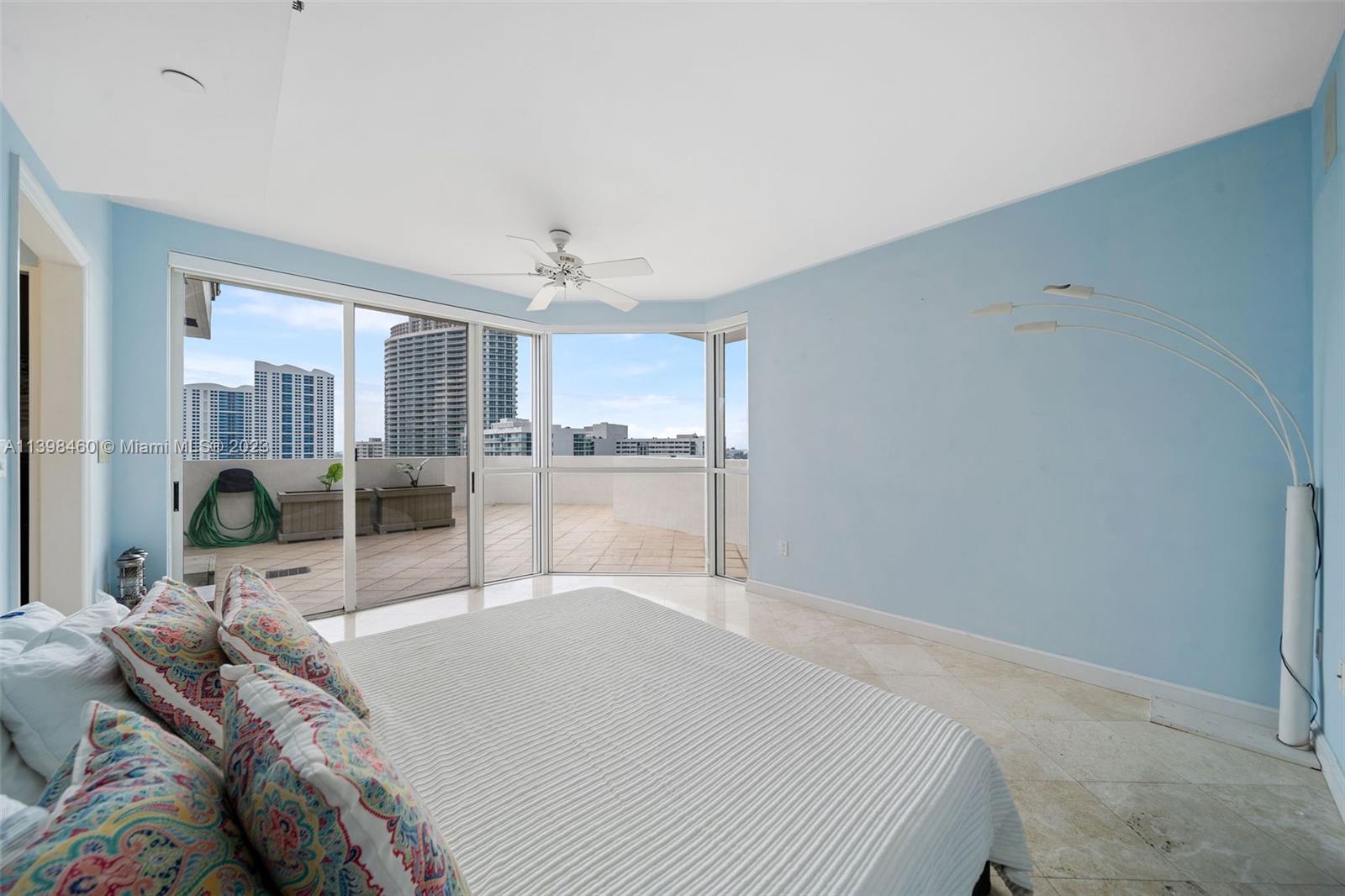 1621 Bay Rd Unit: PH6