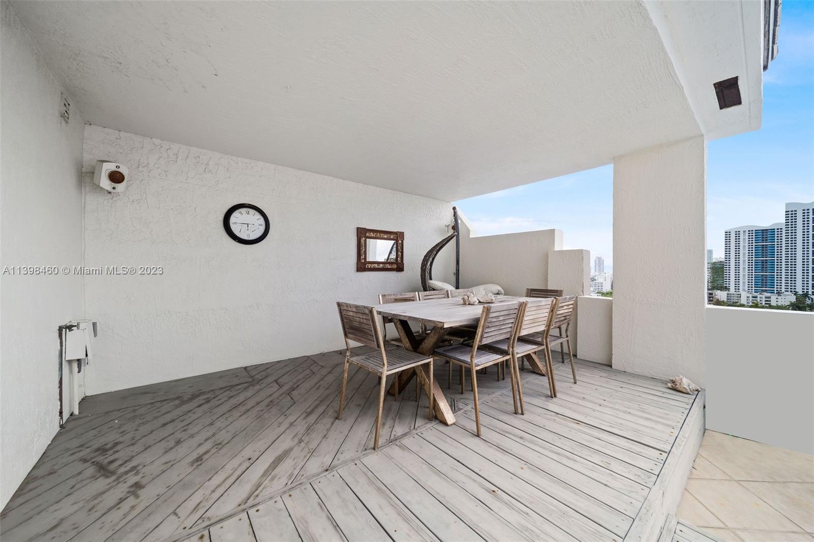1621 Bay Rd Unit: PH6