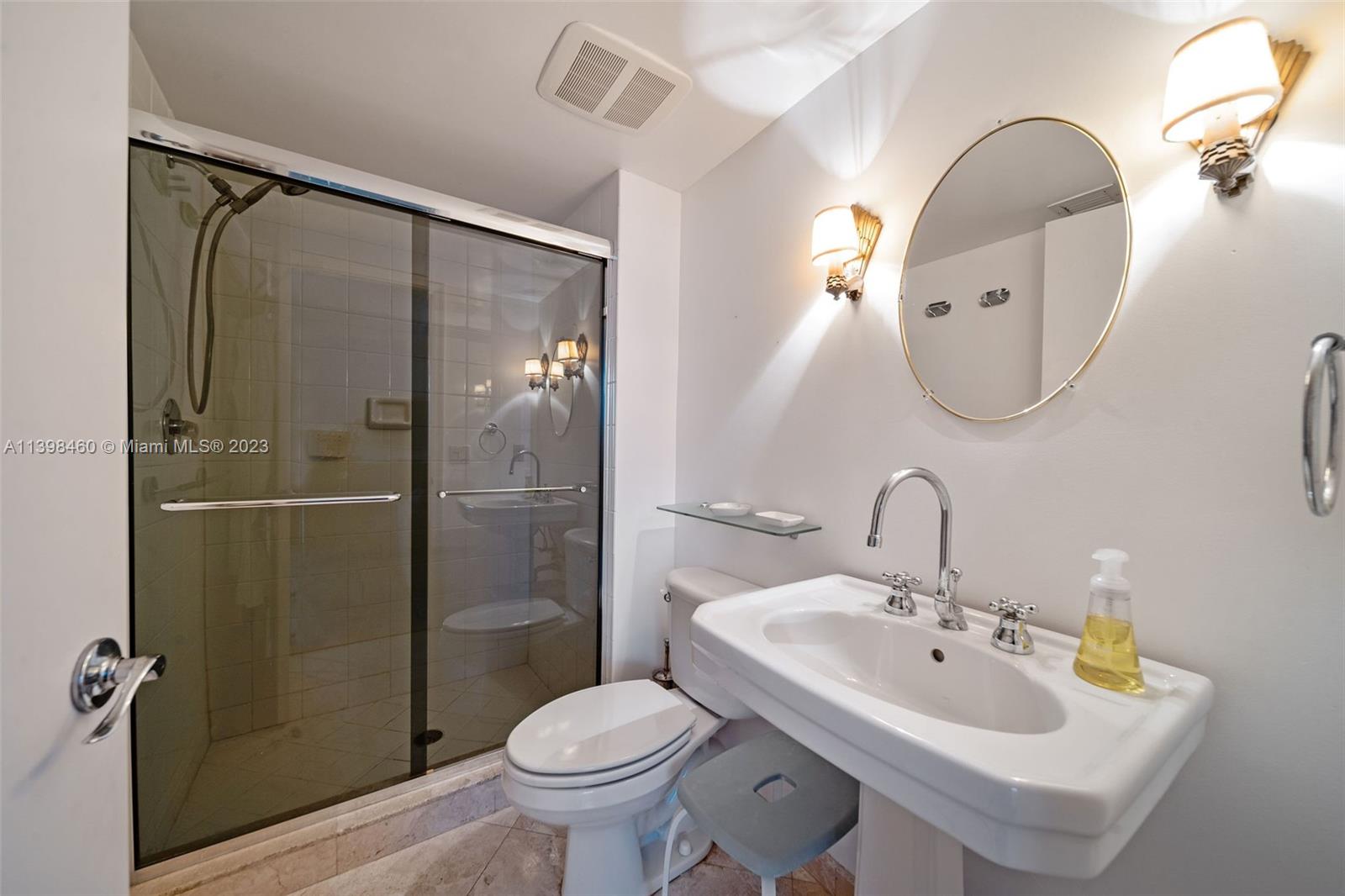 1621 Bay Rd Unit: PH6