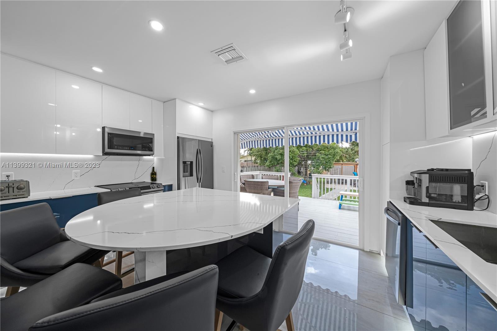 2959 SW 18th St Unit: 0