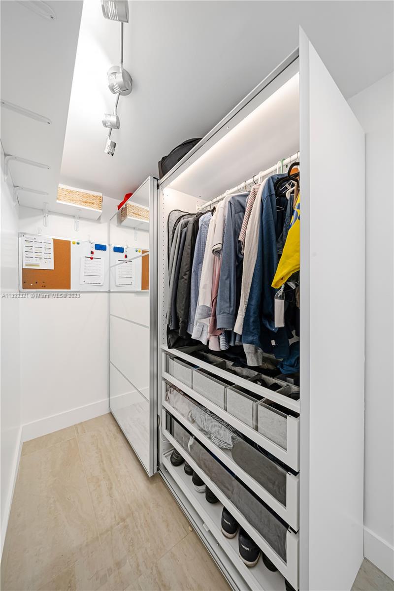 2959 SW 18th St Unit: 0