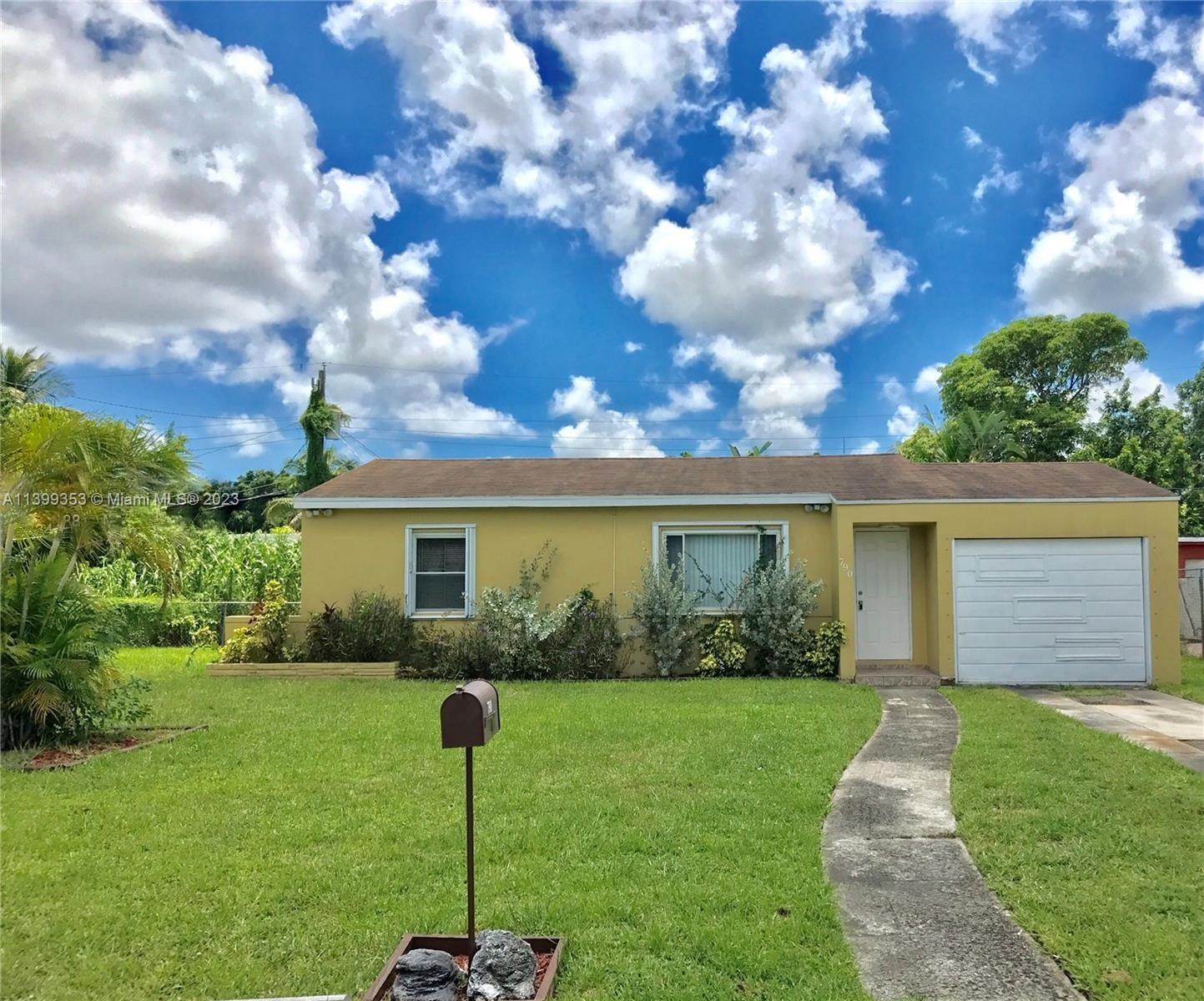 790 NW 146th St