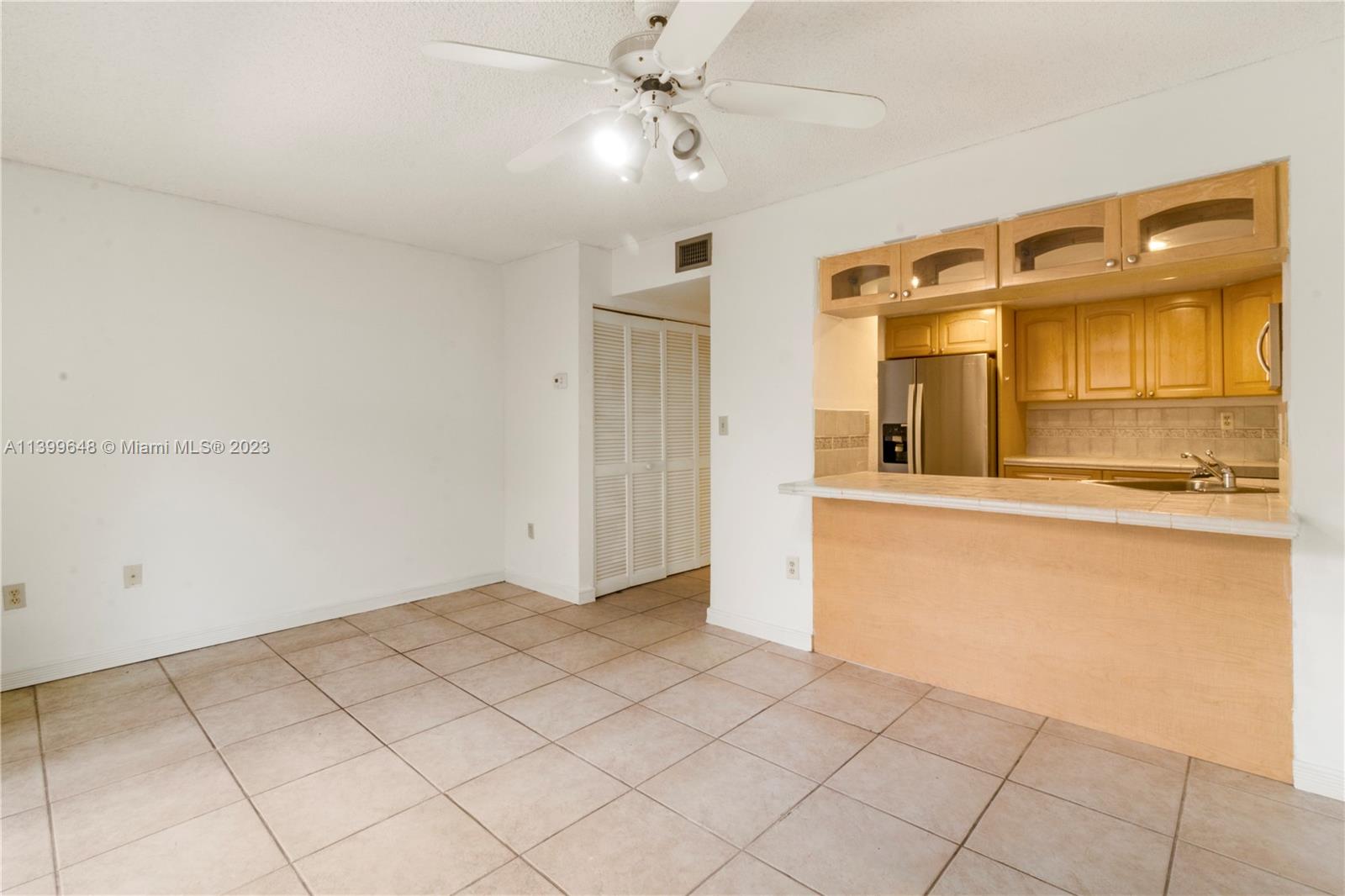 10203 SW 77th Ct