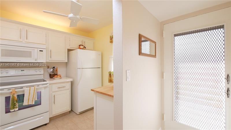 2841 Somerset Dr Unit: 400