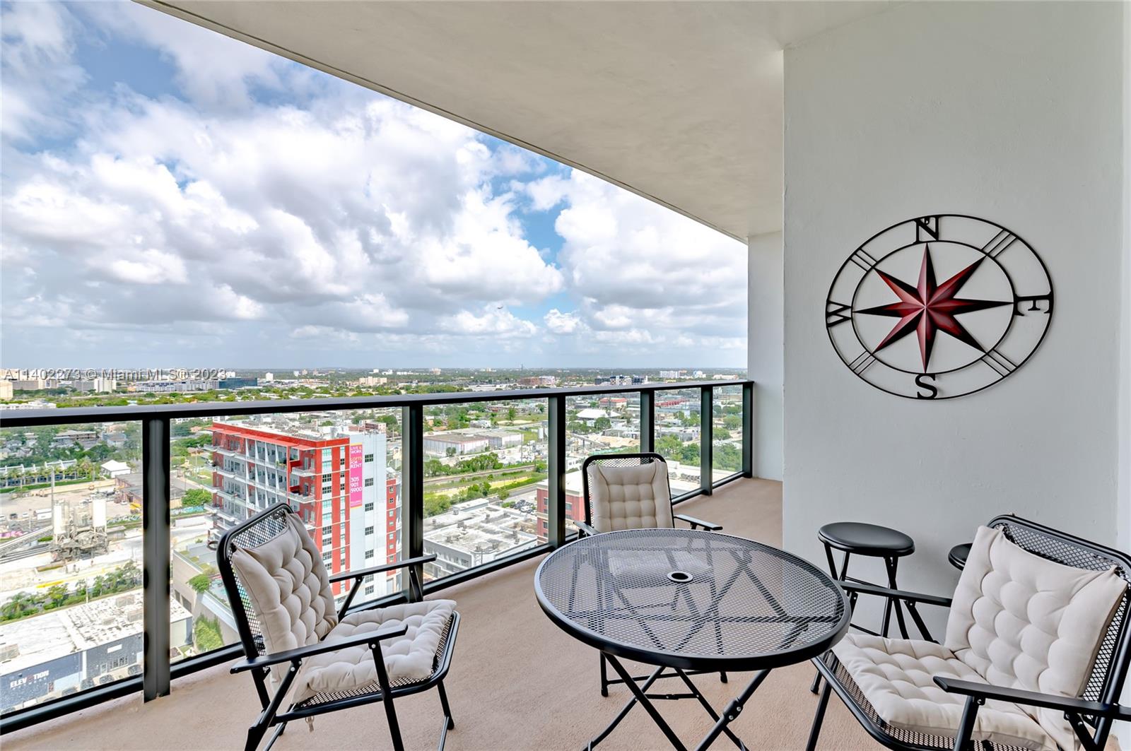 1600 NE 1 Ave # 2012