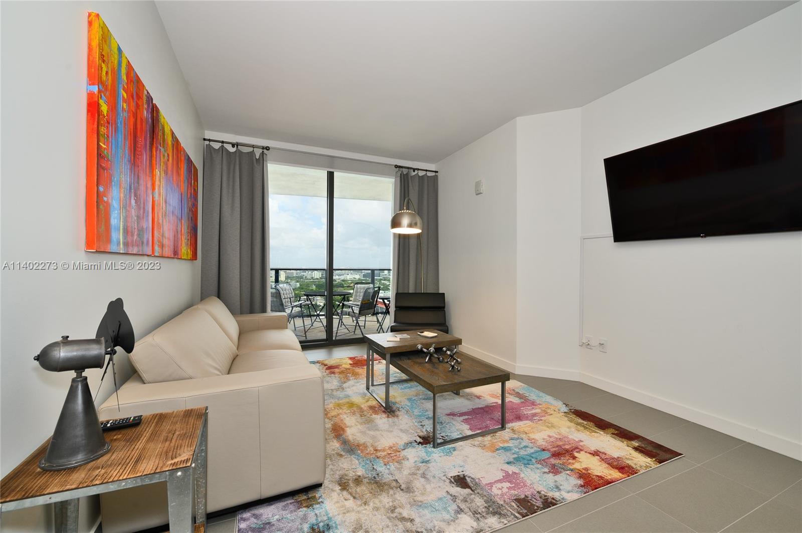 1600 NE 1 Ave # 2012