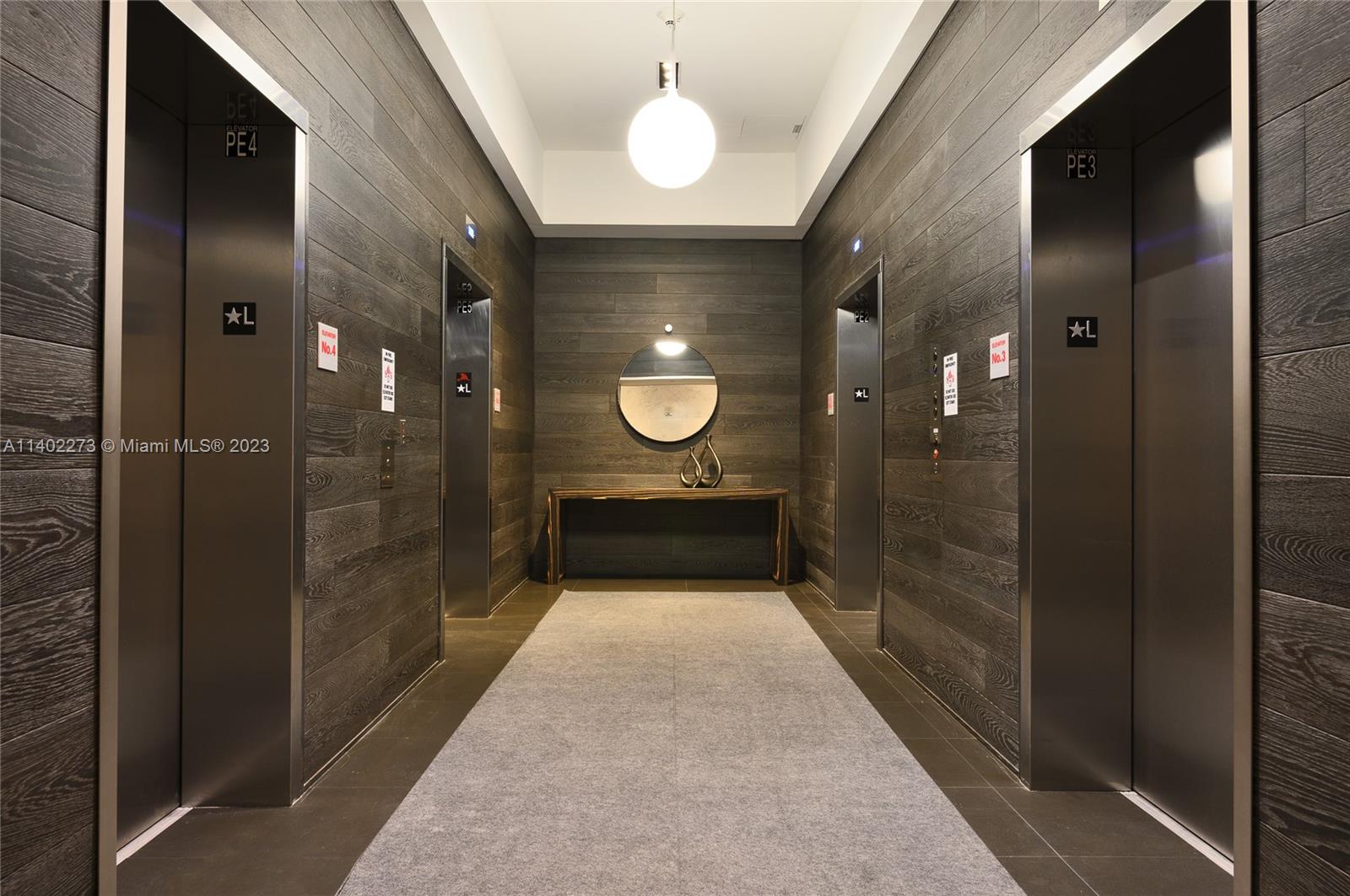 1600 NE 1 Ave # 2012