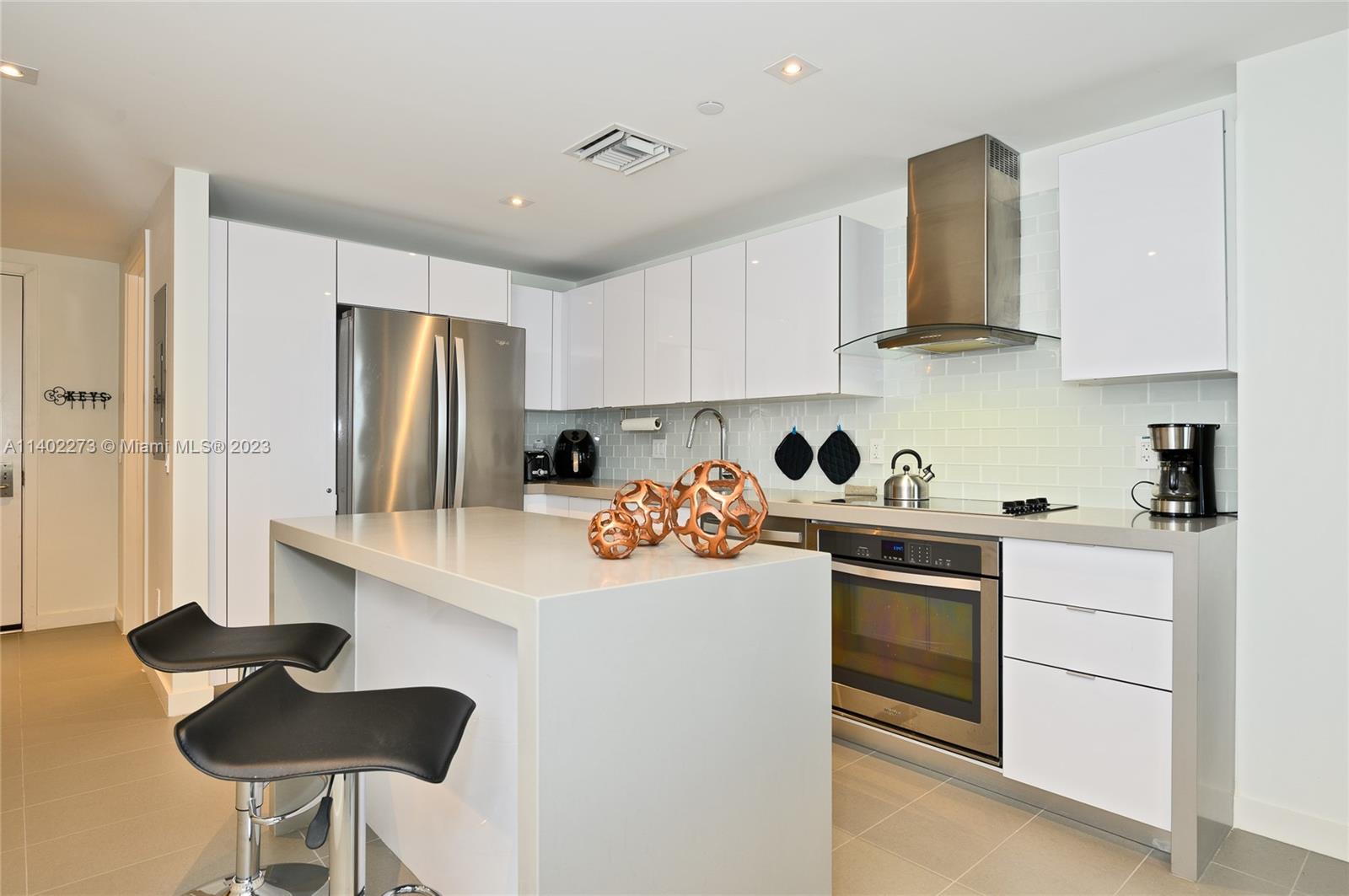 1600 NE 1 Ave # 2012