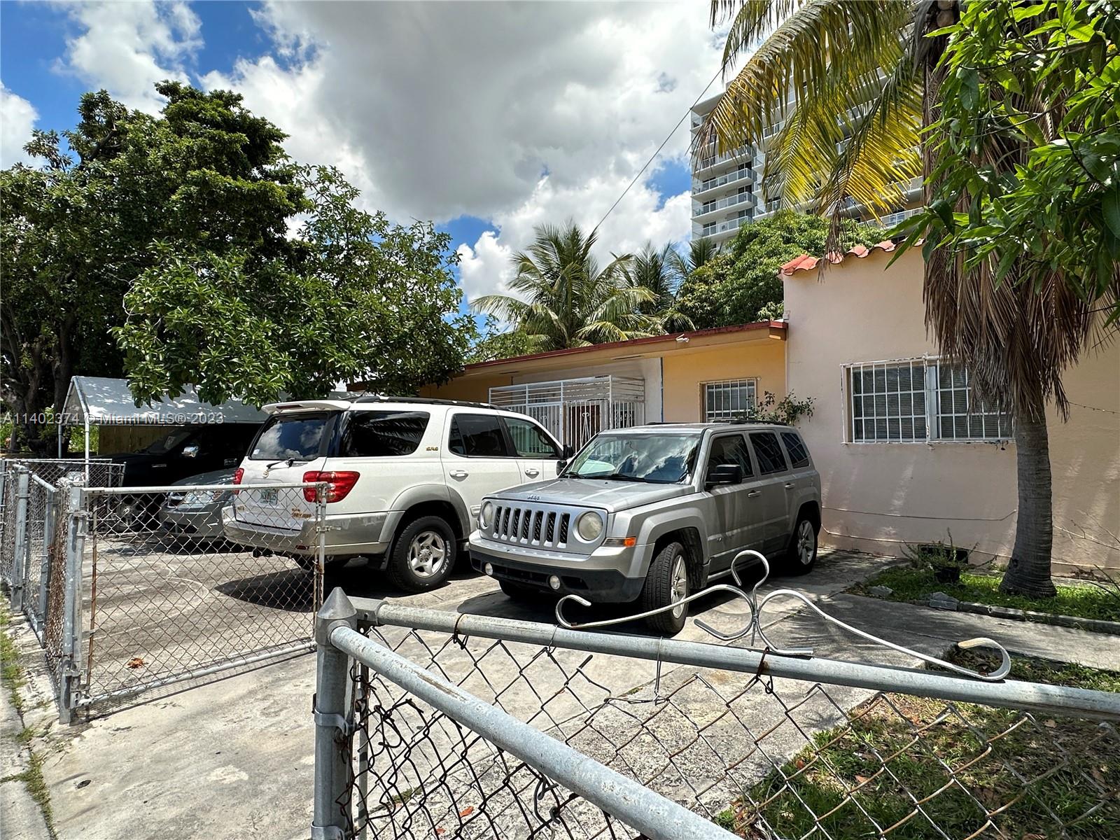 840 SW 9th Ave