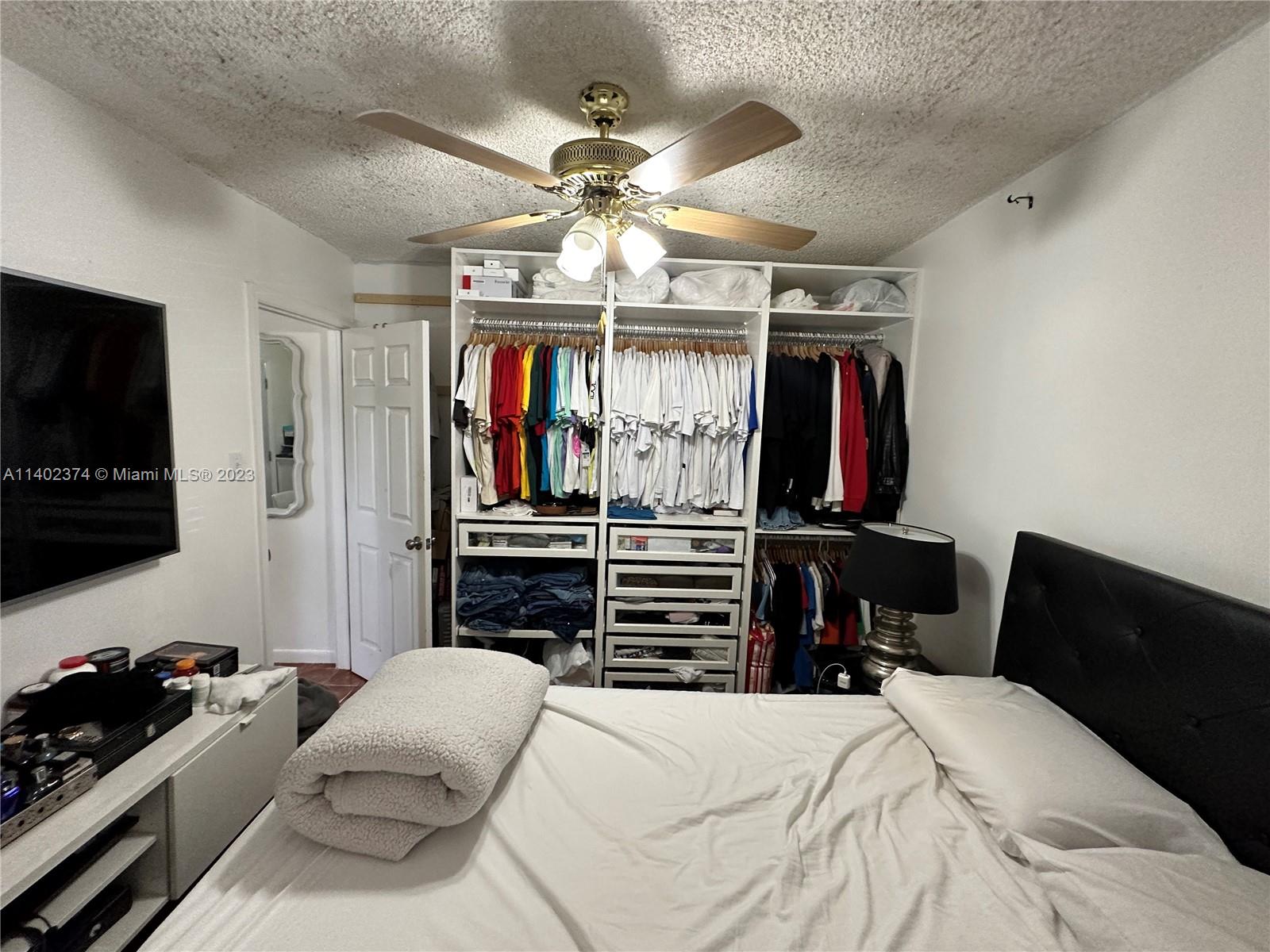 840 SW 9th Ave