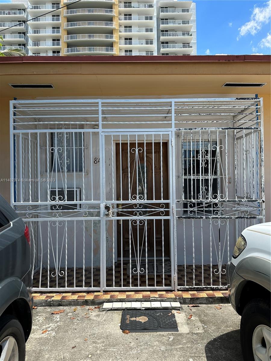 840 SW 9th Ave