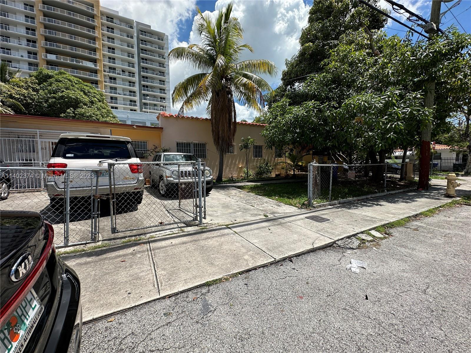 840 SW 9th Ave
