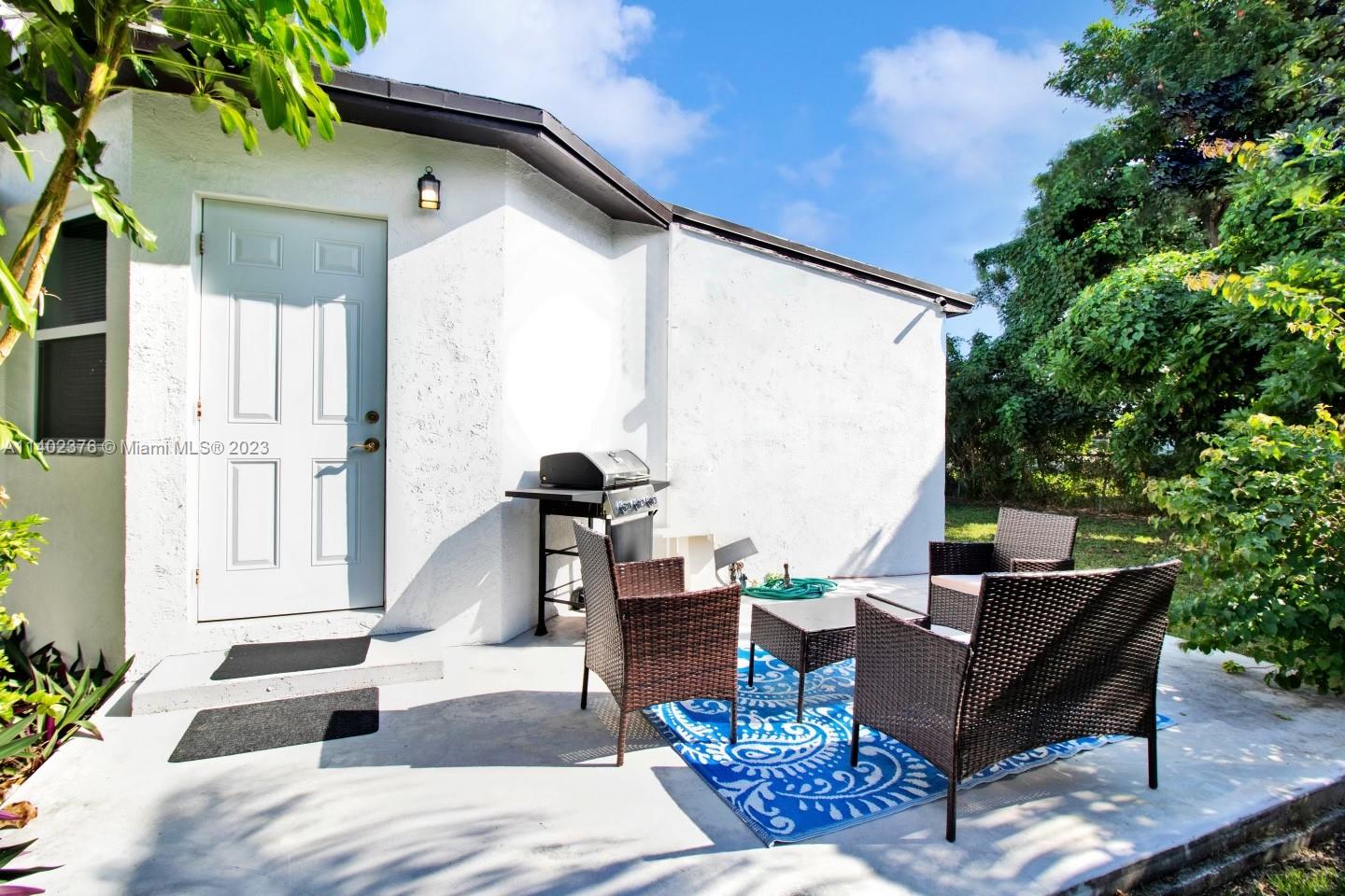 2604 Fletcher Ct
