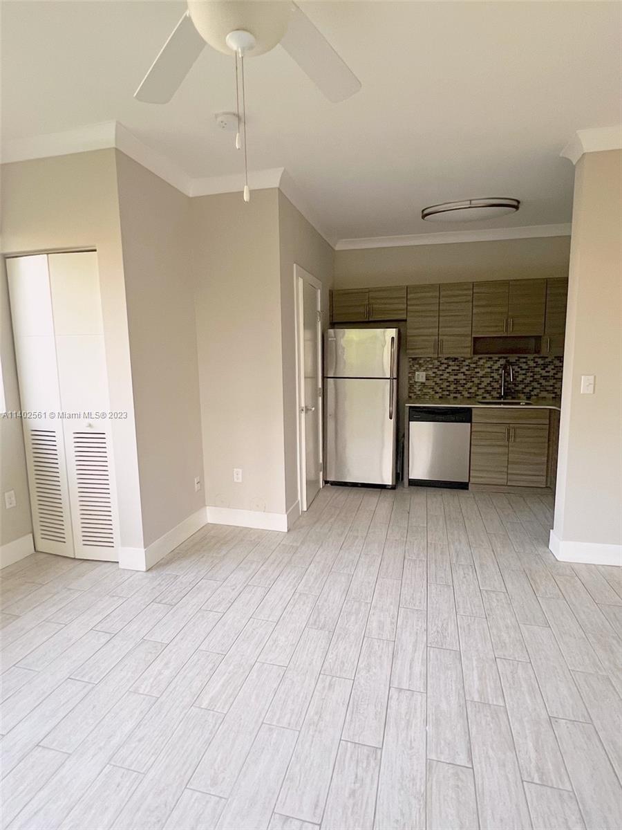 115 Menores Ave Unit: 6
