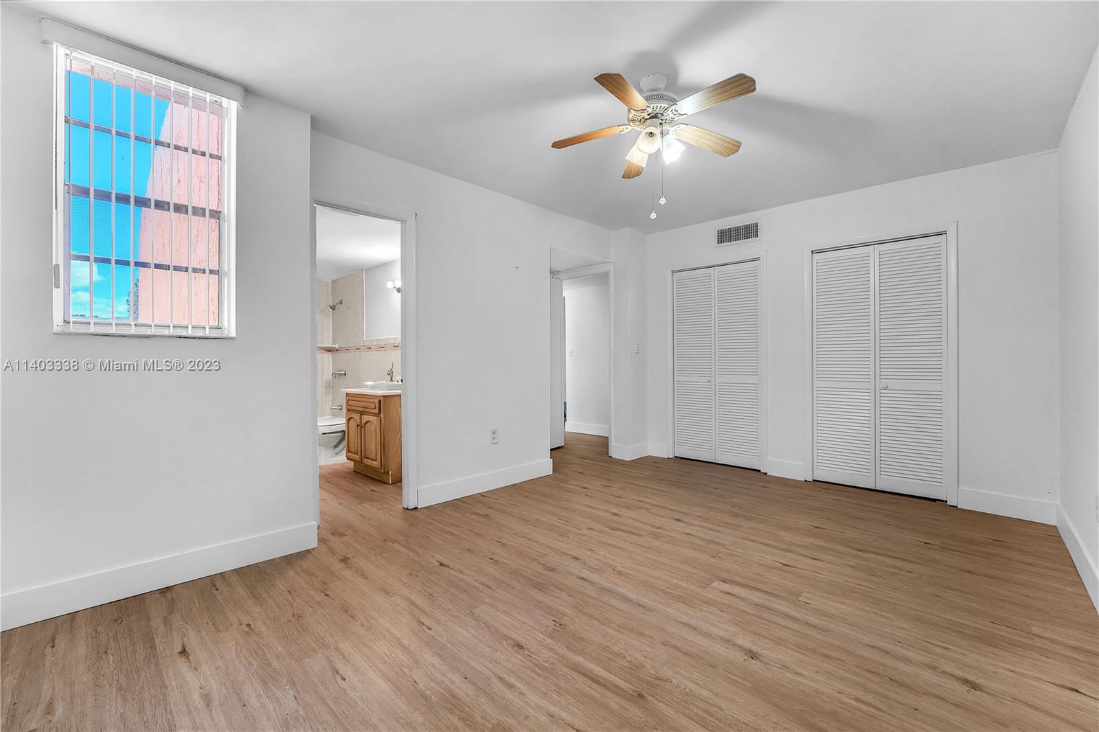 5050 NW 7th St Unit: PH3