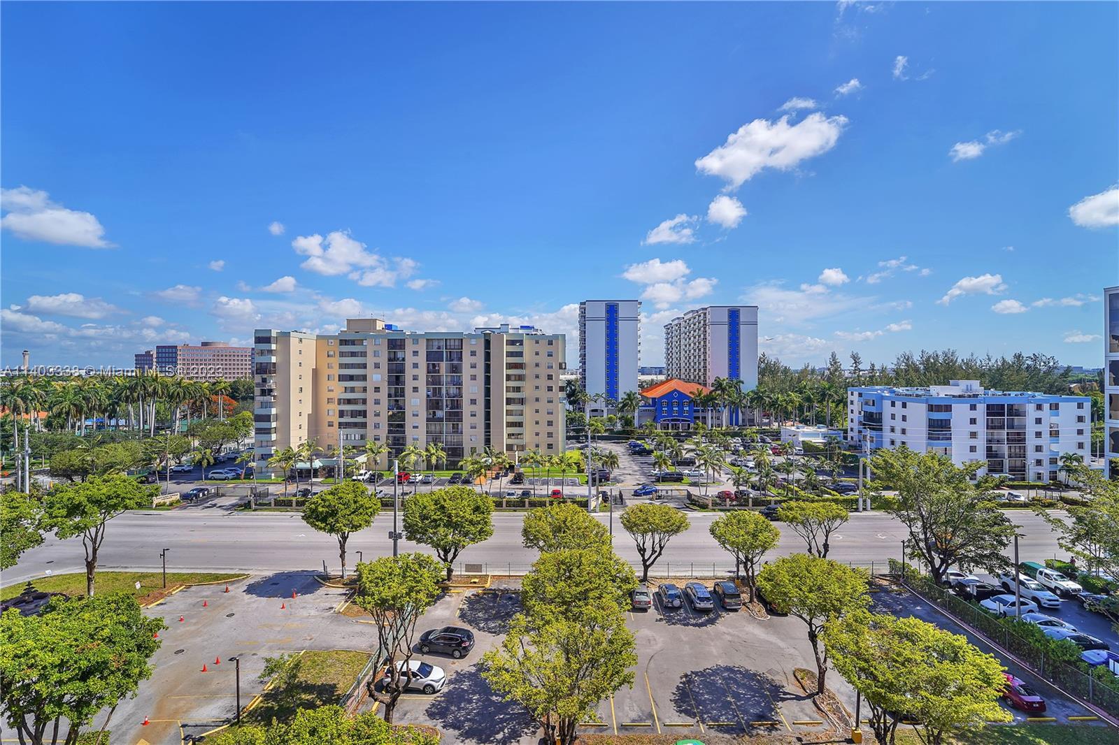 5050 NW 7th St Unit: PH3