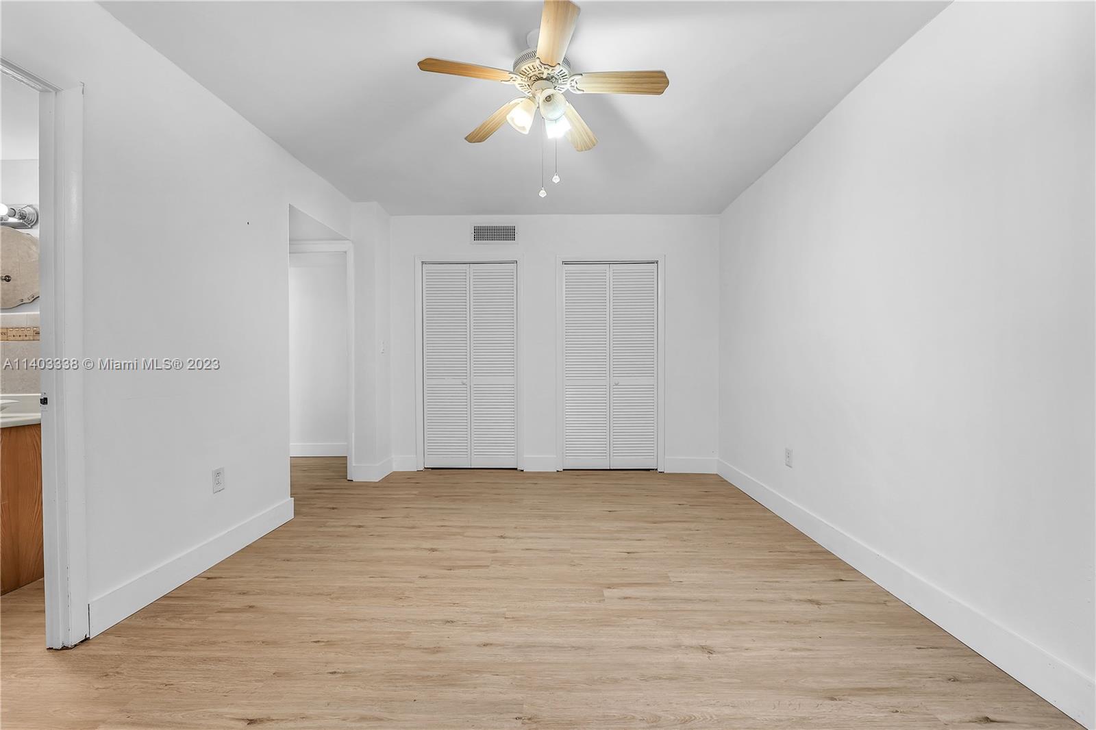 5050 NW 7th St Unit: PH3