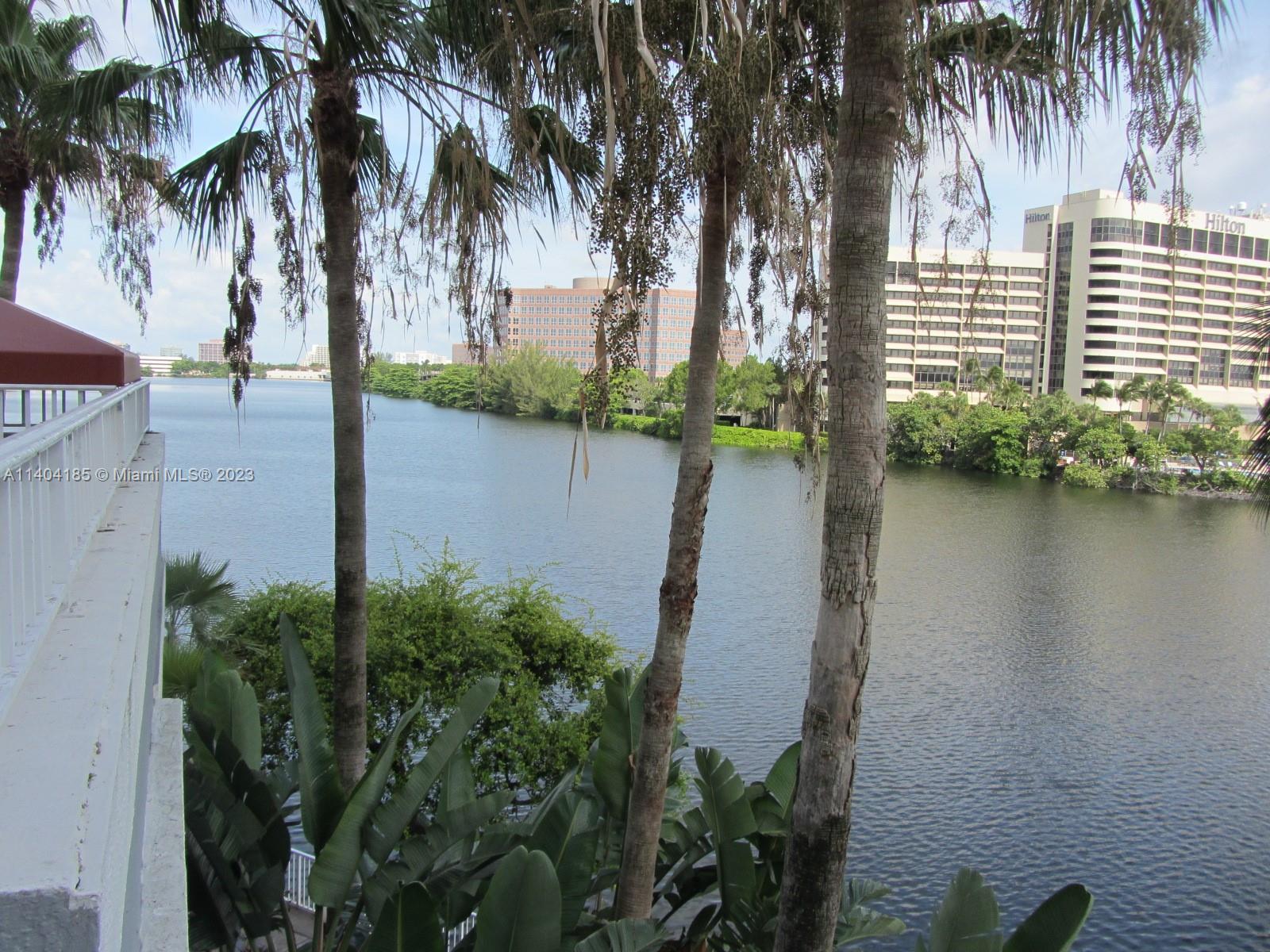5077 NW 7th St Unit: PH12