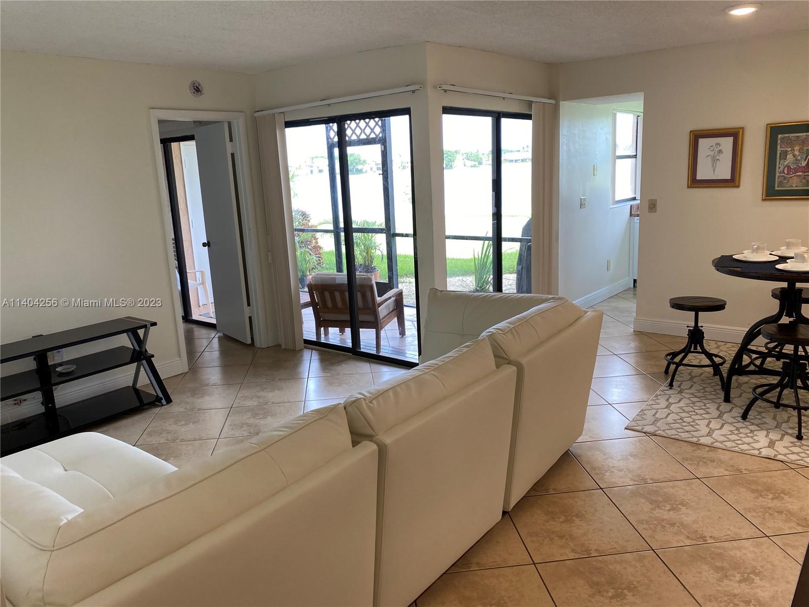 1533 S Liberty Ave Unit: 1533C