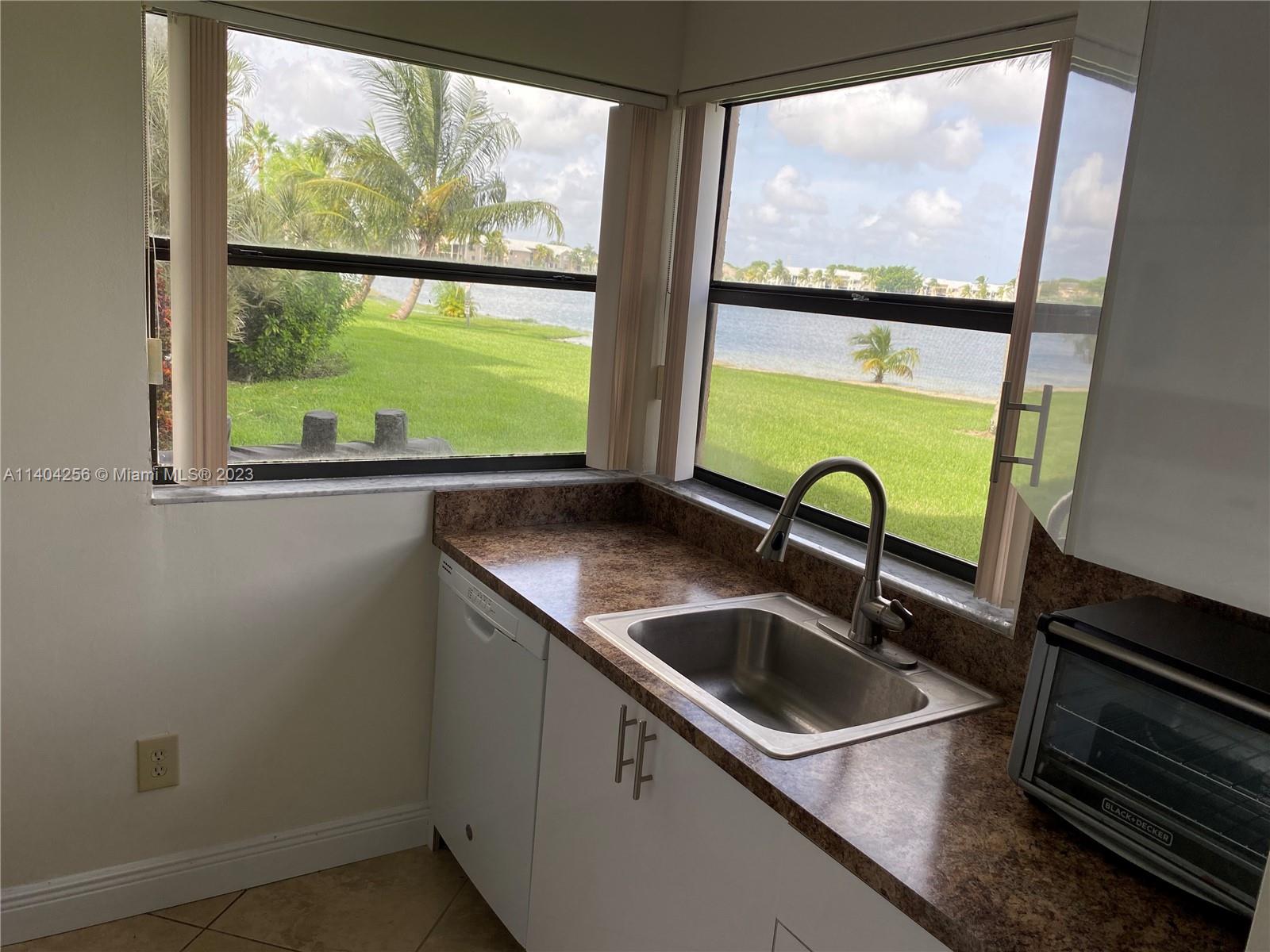 1533 S Liberty Ave Unit: 1533C