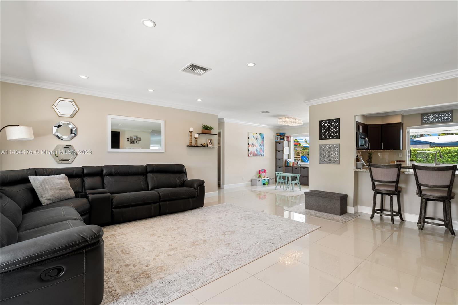 19900 SW 83rd Ave