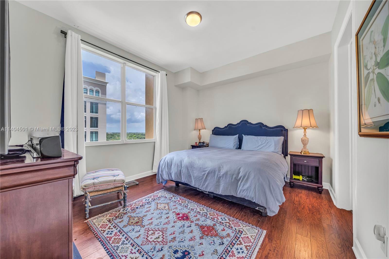 1607 Ponce De Leon Blvd Unit: 10C