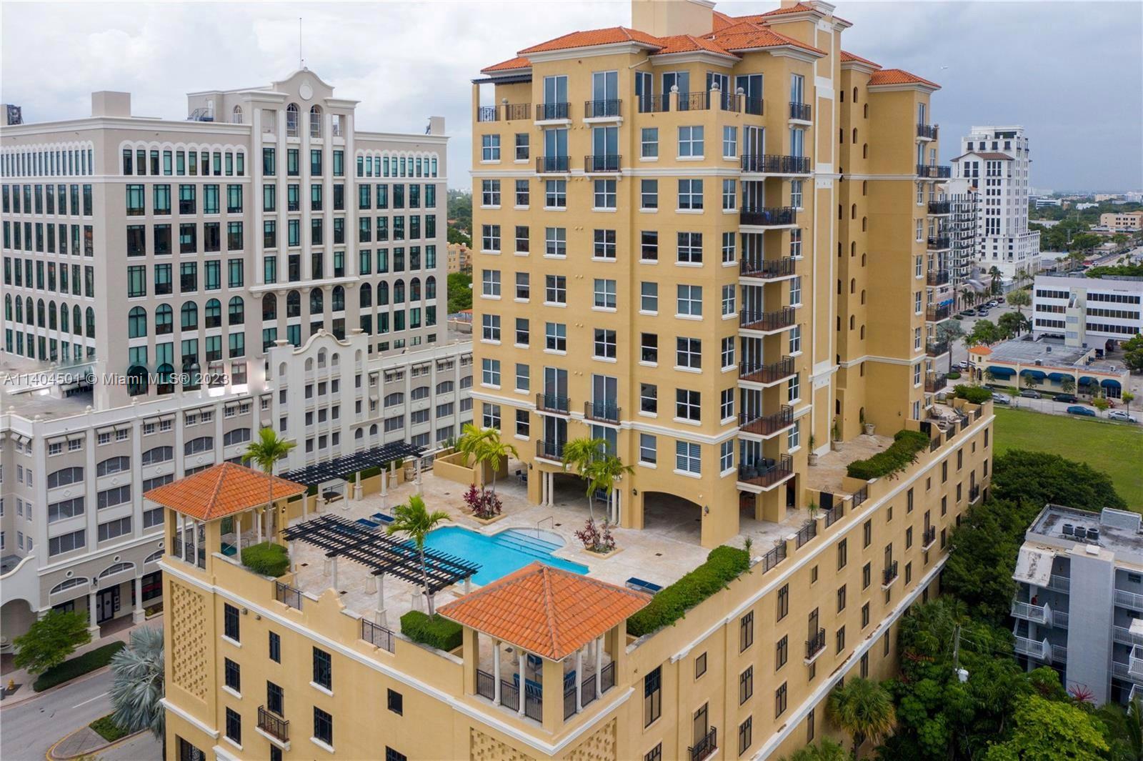 1607 Ponce De Leon Blvd Unit: 10C