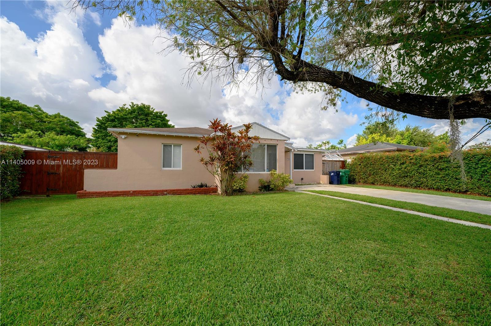 7330 SW 15th St