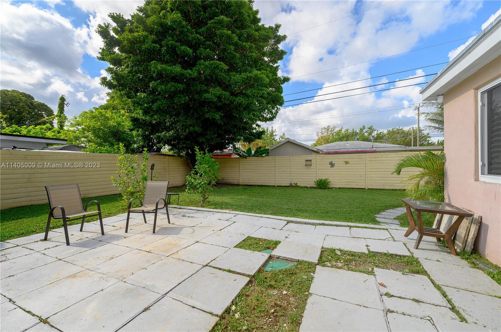 7330 SW 15th St
