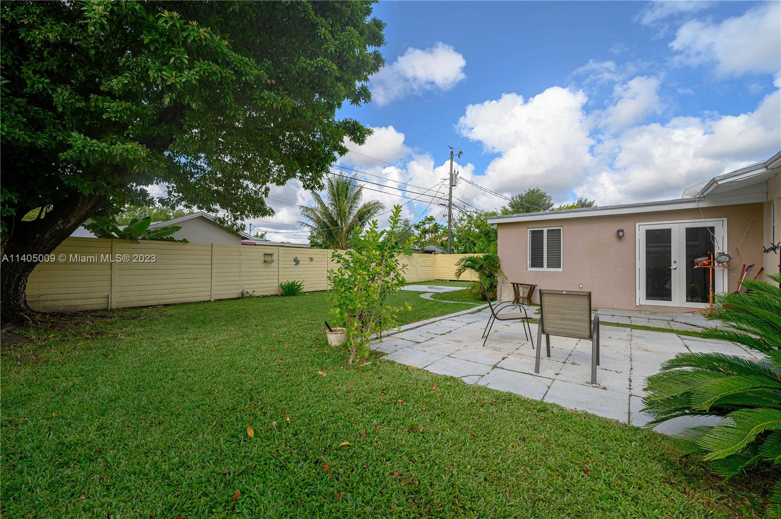 7330 SW 15th St