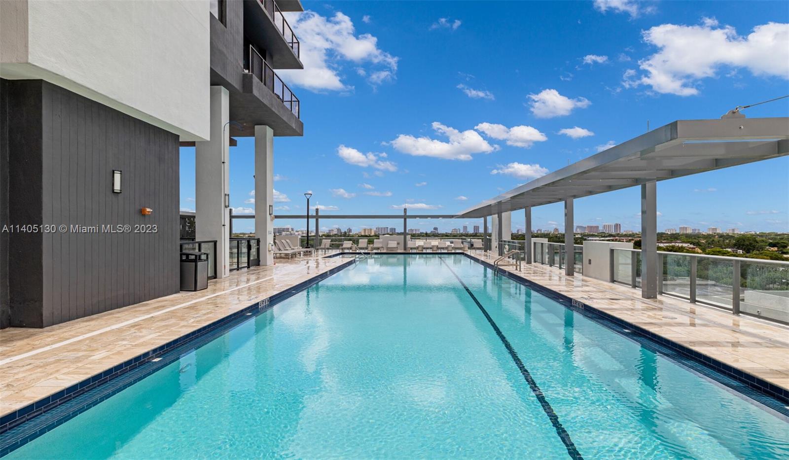 555 NE 8th St Unit: PH2308