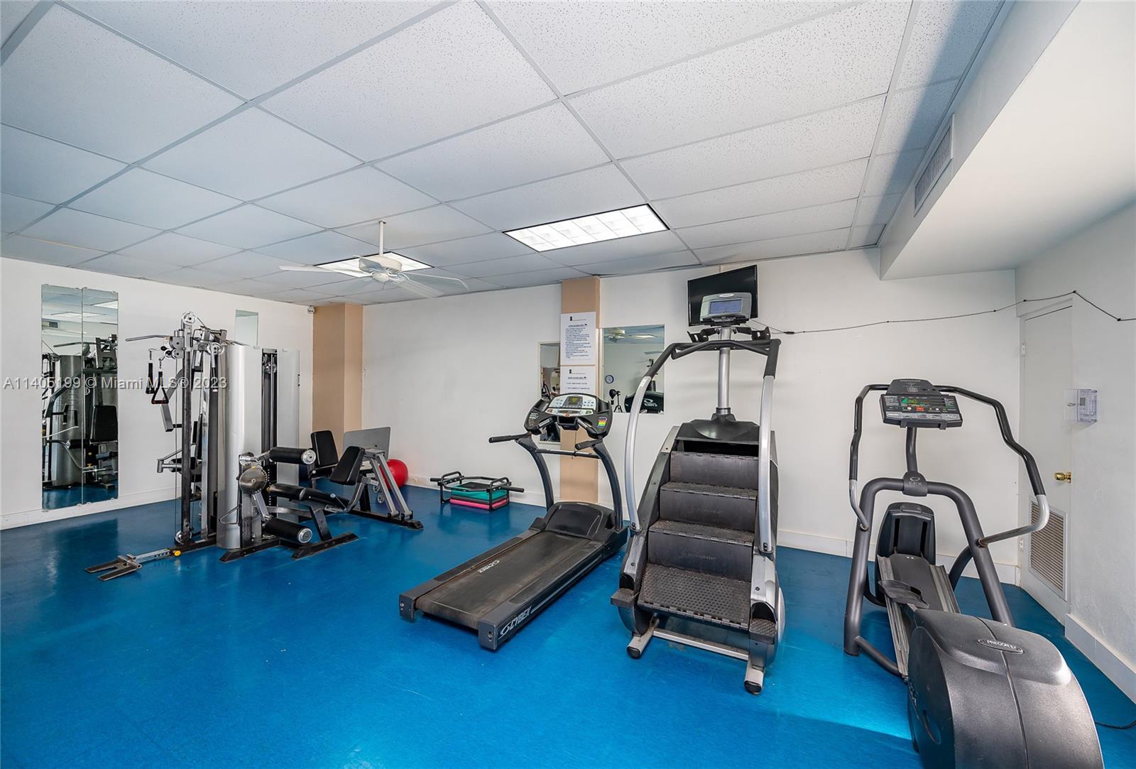 1001 91st St Unit: 304