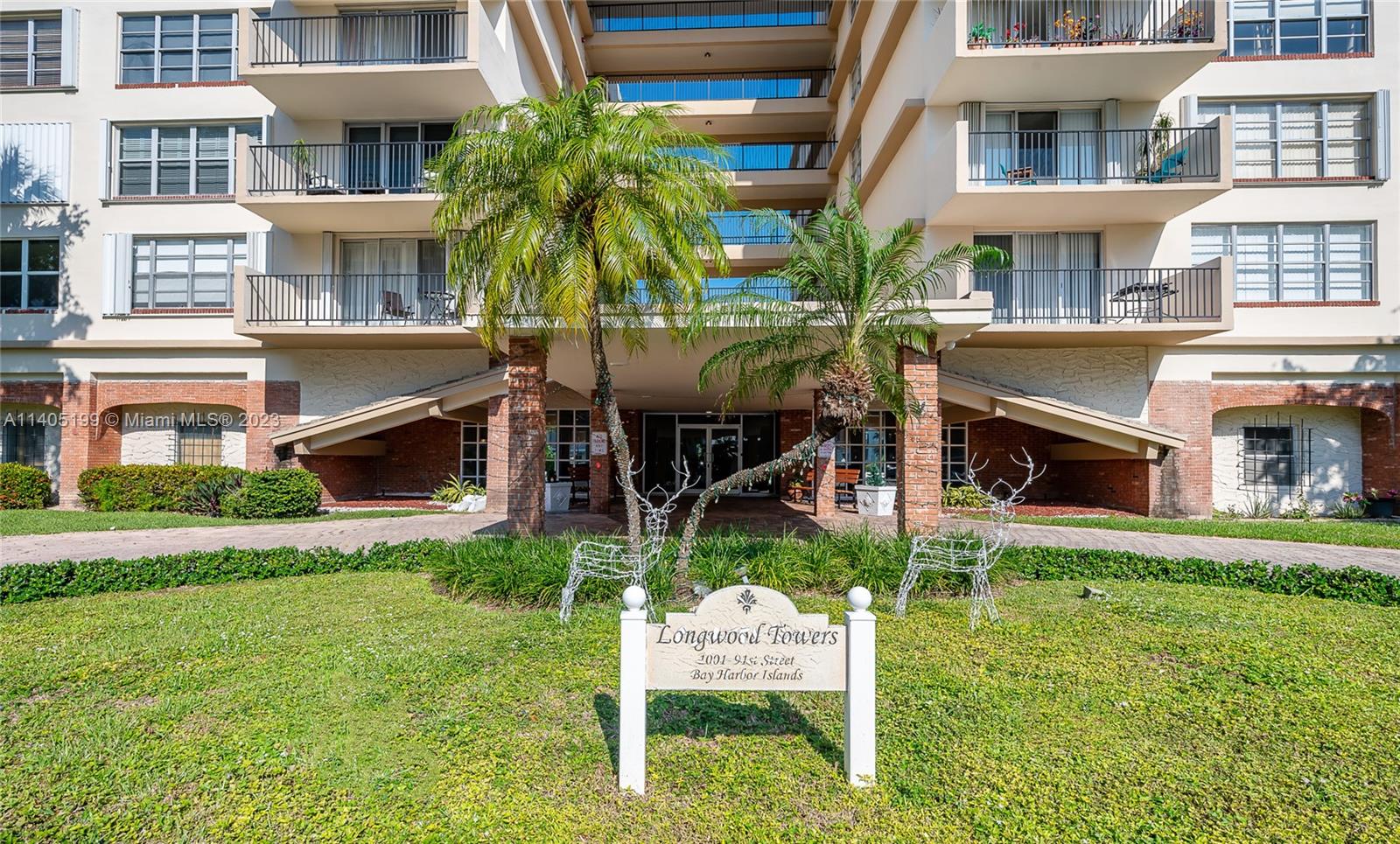 1001 91st St Unit: 304